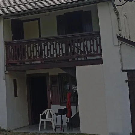 Duplex For 8 A 10 People With Garden *